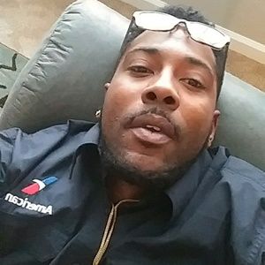 Meet your Posher, Corey